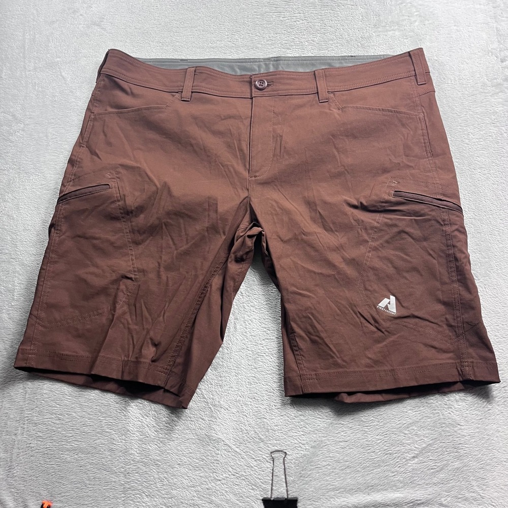 Eddie Bauer First Ascent Guide Pro Shorts Mens 44 Brown Hiking Cargo Stretch